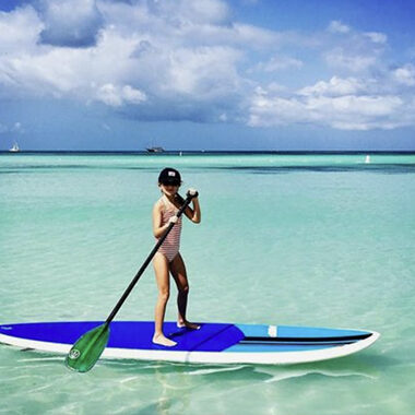 Stand up paddling SUP aruba vela sports buki di pret